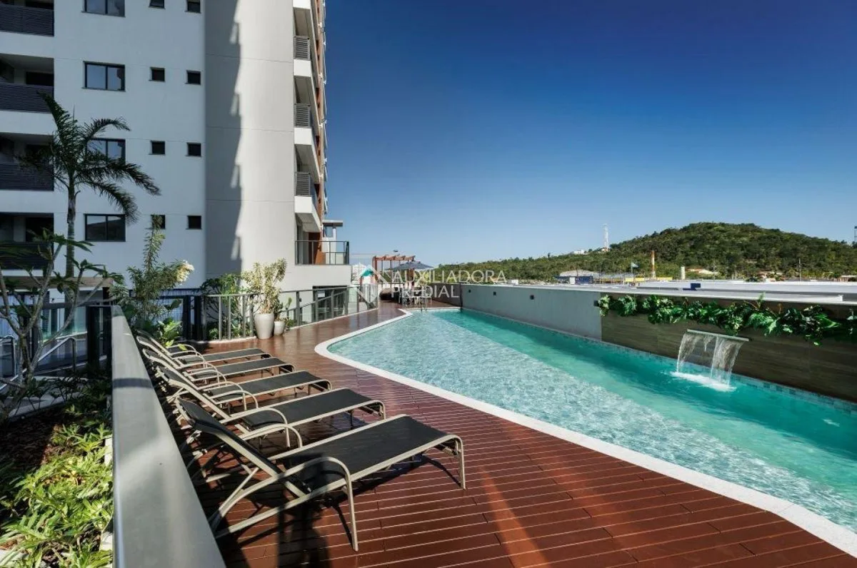Apartamento · 2 dorm. · Balneário Santa Clara · Itajaí - foto 1